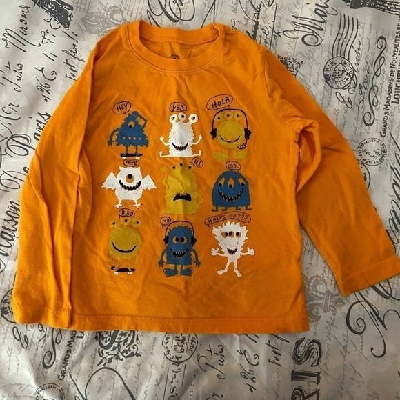 Baby GAP Pullover - Picture 1 of 4